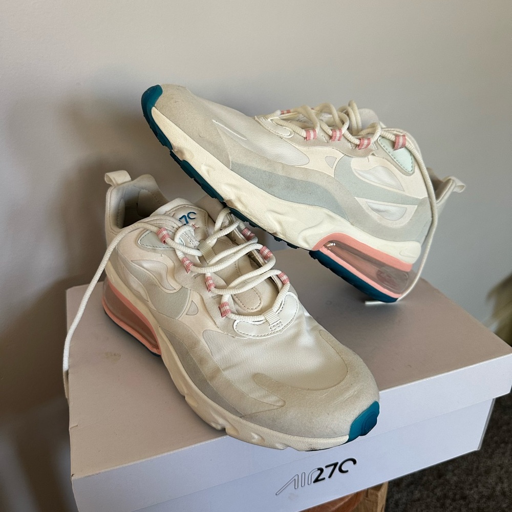Nike Air Max 270 React in Cream and Pink